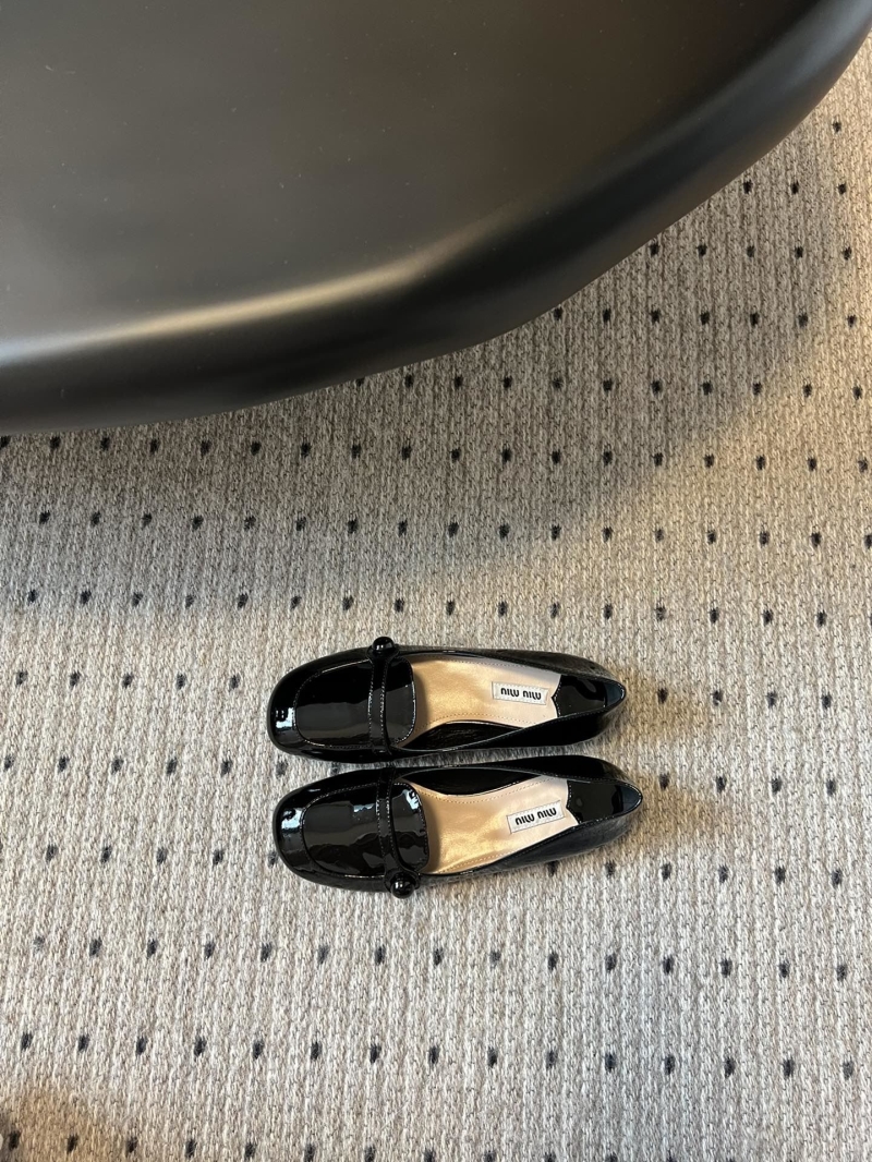 Miu Miu flat shoes